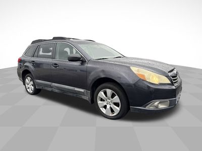 2010 Subaru Outback - Photo 2