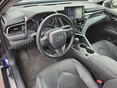 2022 Toyota Camry Hybrid - Photo 4