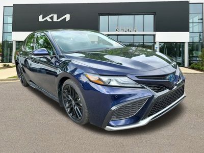 2022 Toyota Camry Hybrid - Photo 1