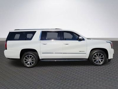 2020 GMC Yukon XL - Photo 4