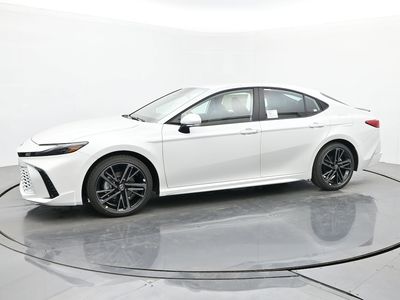 2026 Toyota Camry - Photo 2