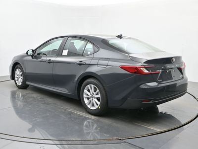 2026 Toyota Camry - Photo 3