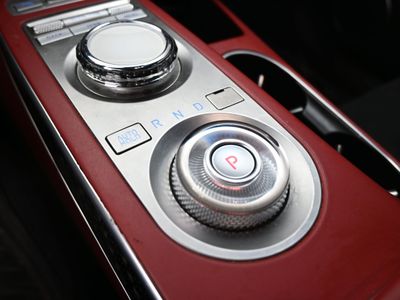 2022 Genesis GV70 3.5T Sport SUV — photo 14 view