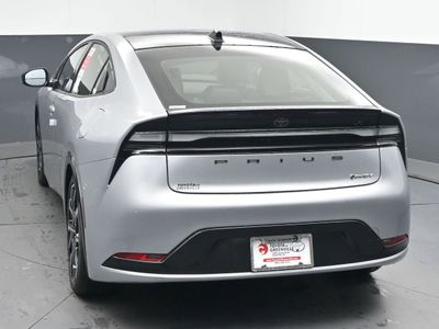 2026 Toyota Prius Plug-in Hybrid XSE Premium Hatchback - Photo 4