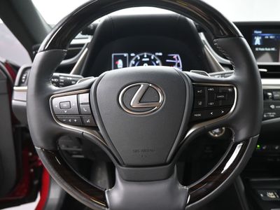 2019 Lexus ES 350 Sedan - Photo 10
