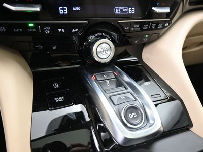 2022 Acura MDX SH-AWD with Technology Package SUV - Photo 13