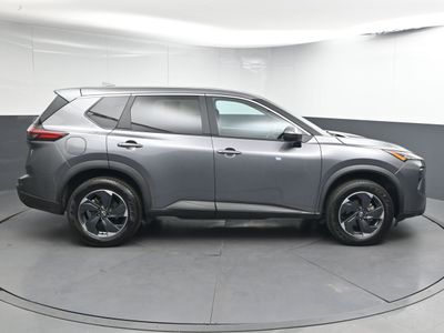 2024 Nissan Rogue SV SUV - Photo 8