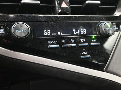 2024 Toyota Camry SE Sedan - Photo 13