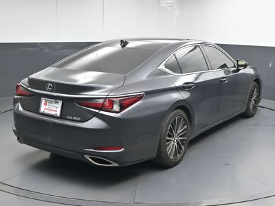 2022 Lexus ES 350 Sedan - Photo 5