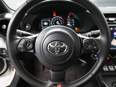 2024 Toyota GR86 Premium Coupe — photo 10 view