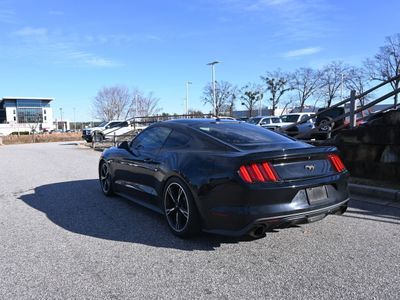 2017 Ford Mustang Coupe - Photo 6