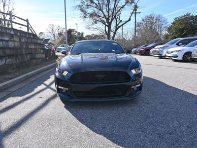 2017 Ford Mustang Coupe - Photo 3