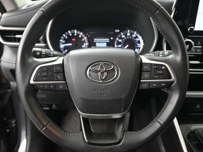 2024 Toyota Highlander XLE SUV - Photo 10
