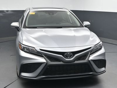 2024 Toyota Camry SE Sedan - Photo 3