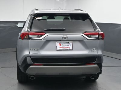 2025 Toyota RAV4 Hybrid SE SUV - Photo 6