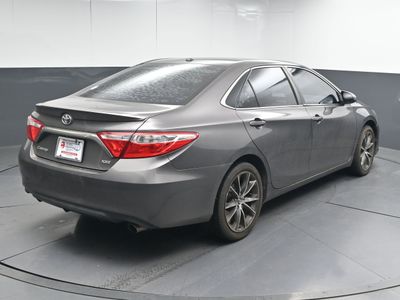 2015 Toyota Camry XLE Sedan - Photo 4