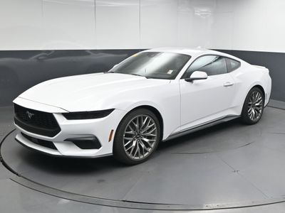 2025 Ford Mustang Coupe - Photo 1