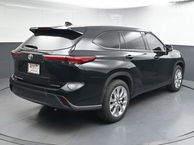 2023 Toyota Highlander L SUV - Photo 5