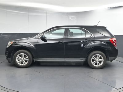 2017 Chevrolet Equinox LS SUV - Photo 4