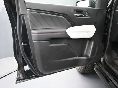 2024 GMC Canyon AT4X Truck Crew Cab — photo 14 view