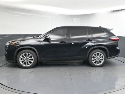 2023 Toyota Highlander L SUV - Photo 7