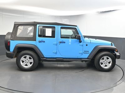 2017 Jeep Wrangler JK Unlimited Sport 4x4 SUV - Photo 8