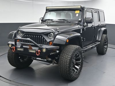 2012 Jeep Wrangler Unlimited Sahara SUV - Photo 2