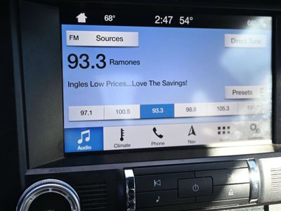 2017 Ford Mustang Coupe - Photo 15
