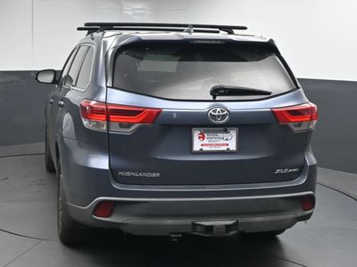 2019 Toyota Highlander XLE V6 SUV — engine compartment view