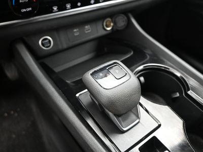 2021 Nissan Rogue SV SUV - Photo 14