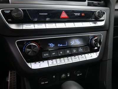 2019 Hyundai Sonata Sport Sedan - Photo 13
