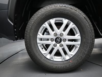 2025 Toyota Tundra SR5 Truck CrewMax - Photo 14