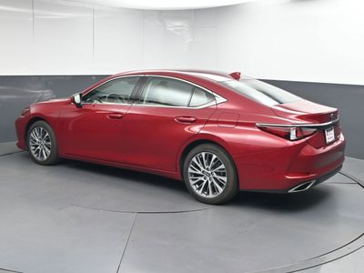 2019 Lexus ES 350 Sedan - Photo 5