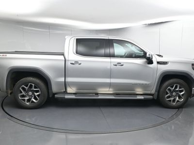 2022 GMC Sierra 1500 SLT Truck Crew Cab — photo 7 view
