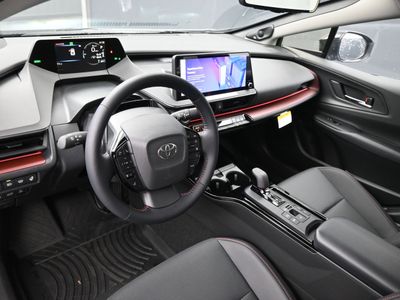 2026 Toyota Prius Plug-in Hybrid XSE Premium Hatchback - Photo 12