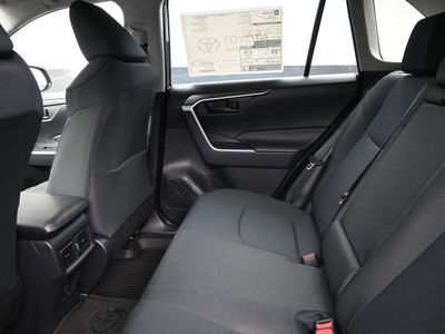 2025 Toyota RAV4 Hybrid LE SUV - Photo 14