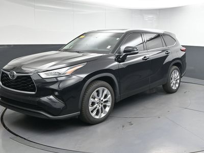 2023 Toyota Highlander L SUV - Photo 2