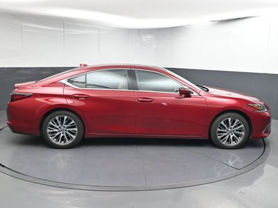 2019 Lexus ES 350 Sedan - Photo 8