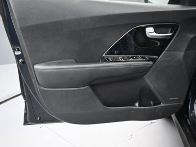2022 Kia Niro EV EX Premium SUV - Photo 15