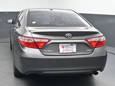 2015 Toyota Camry XLE Sedan - Photo 6