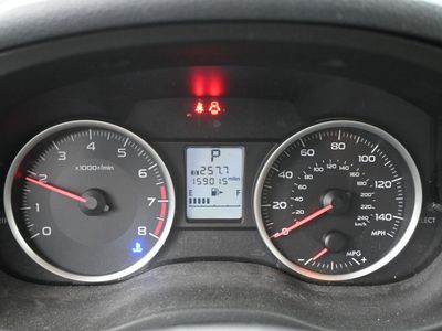 2013 Subaru XV Crosstrek 2.0i Premium w/Moonroof SUV - Photo 9
