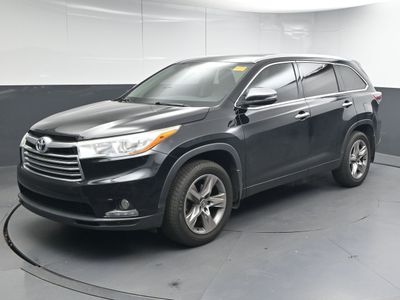 2016 Toyota Highlander Limited V6 SUV — side profile view