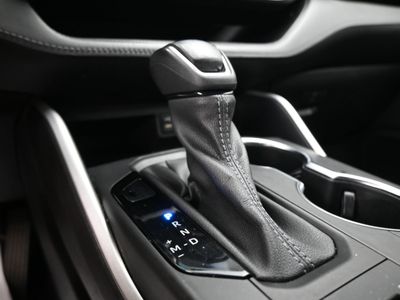 2022 Toyota Highlander LE SUV — photo 14 view