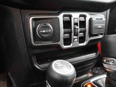 2020 Jeep Gladiator Sport Truck Crew Cab - Photo 14