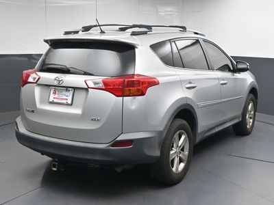 2013 Toyota RAV4 XLE SUV - Photo 5