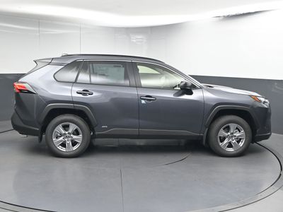 2025 Toyota RAV4 Hybrid LE SUV - Photo 8