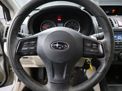 2013 Subaru XV Crosstrek 2.0i Premium w/Moonroof SUV - Photo 10