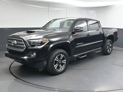 2017 Toyota Tacoma TRD Sport V6 Truck Double Cab - Photo 2