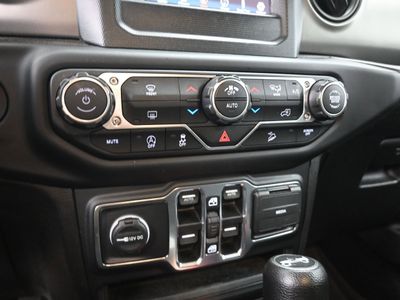 2019 Jeep Wrangler Unlimited Sport 4x4 SUV - Photo 13