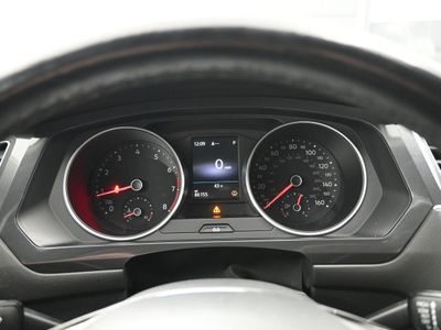 2018 Volkswagen Tiguan 2.0T SEL SUV - Photo 9